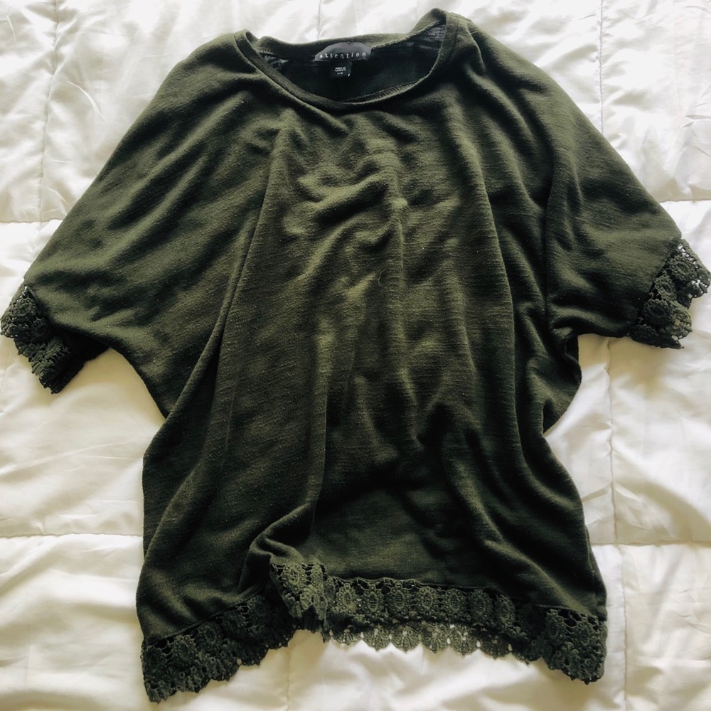 Green shirt with floral lace